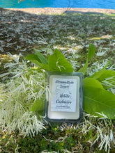 Load image into Gallery viewer, White cashmere wax melt
